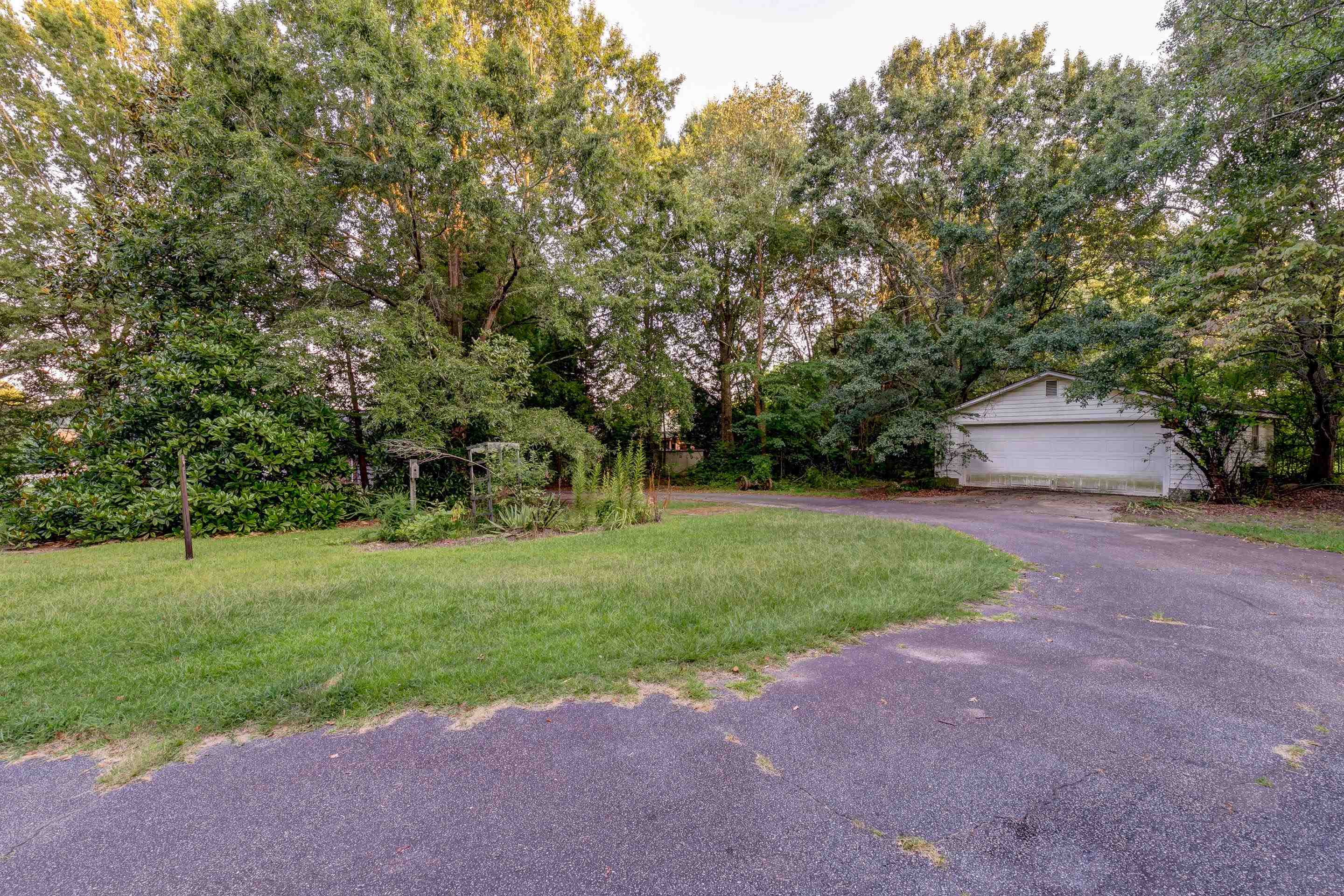 2310 Woodruff Road Simpsonville, SC 29681 - Photo 11 of 23 Gallery Image 11
