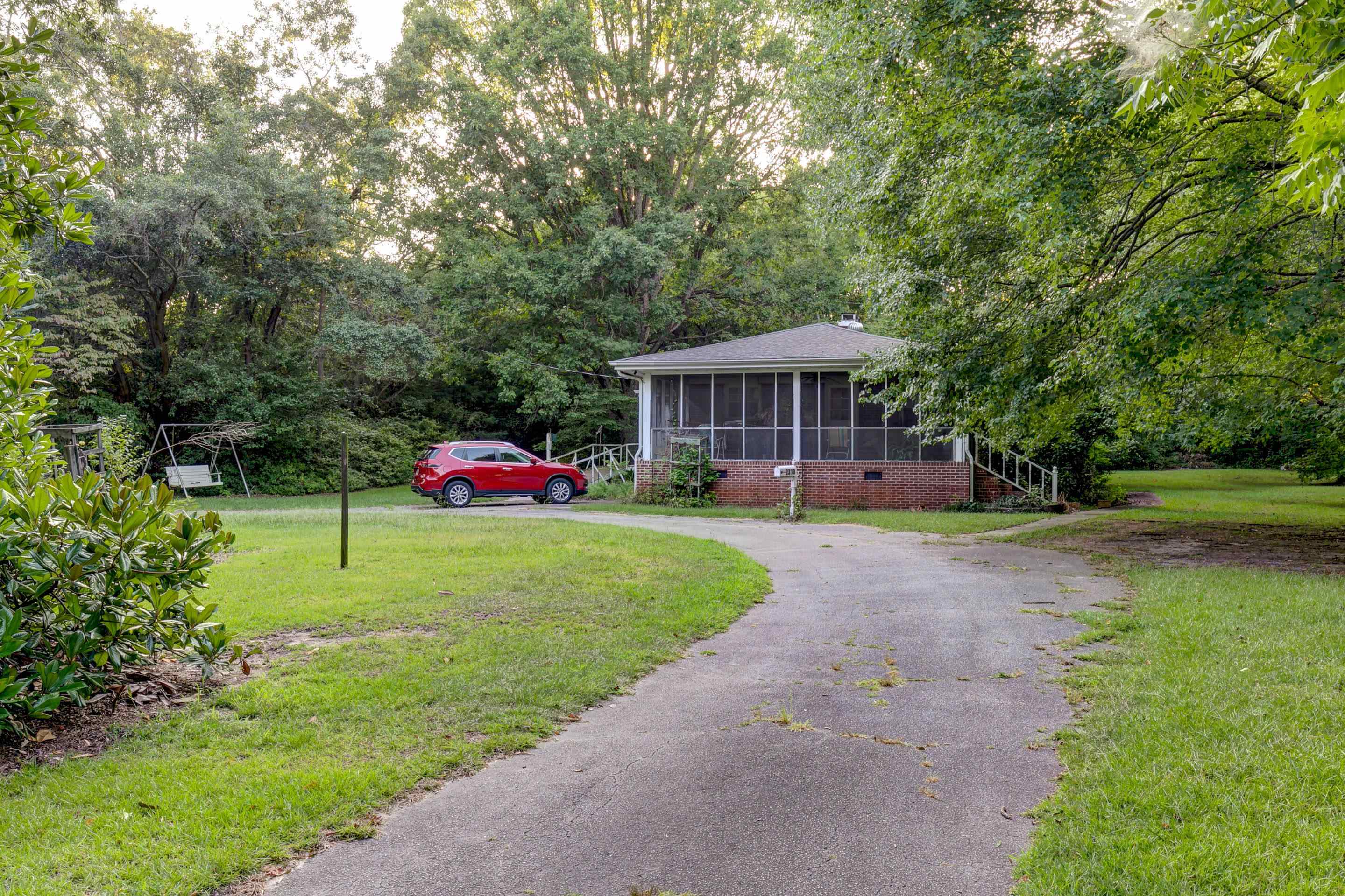 2310 Woodruff Road Simpsonville, SC 29681 - Photo 4 of 23 Gallery Image 4