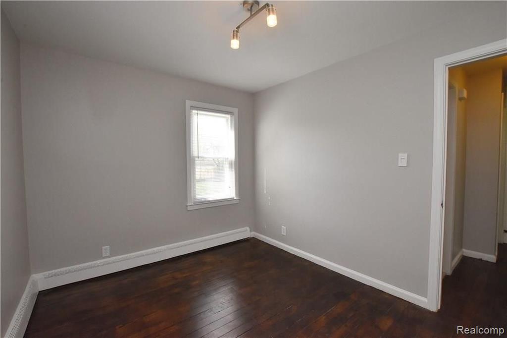 1954 Webster Street Birmingham, MI 48009 - Photo 12 of 22