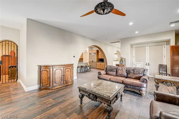 $4,900 | 8490 Via De Bellasidra Court, Las Vegas, NV 89123