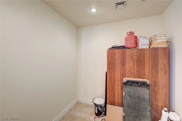 $4,900 | 8490 Via De Bellasidra Court, Las Vegas, NV 89123