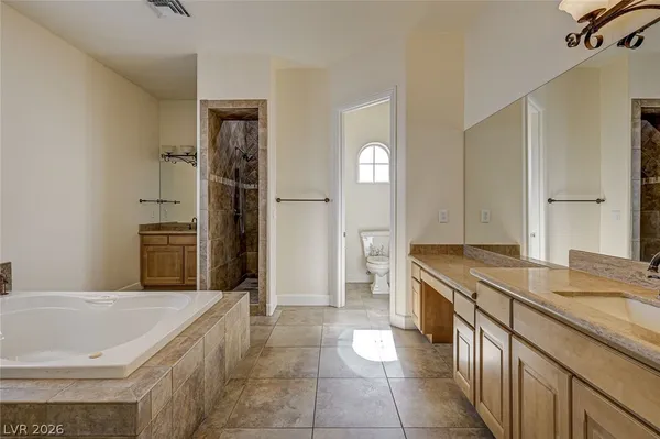 $4,900 | 8490 Via De Bellasidra Court, Las Vegas, NV 89123