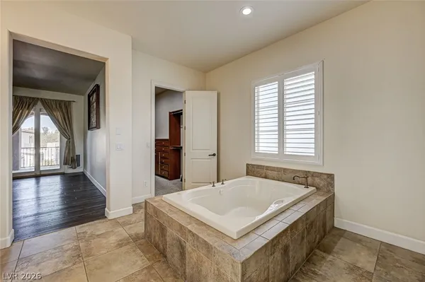 $4,900 | 8490 Via De Bellasidra Court, Las Vegas, NV 89123