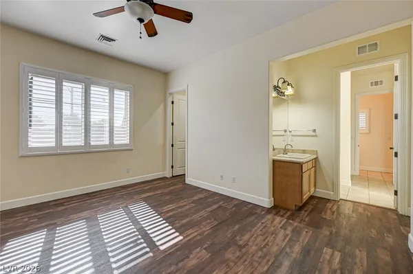 $4,900 | 8490 Via De Bellasidra Court, Las Vegas, NV 89123