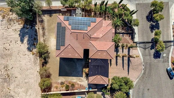 $4,900 | 8490 Via De Bellasidra Court, Las Vegas, NV 89123