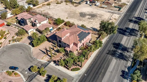 $4,900 | 8490 Via De Bellasidra Court, Las Vegas, NV 89123