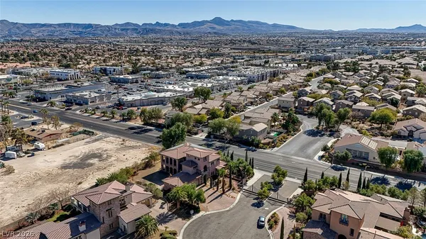 $4,900 | 8490 Via De Bellasidra Court, Las Vegas, NV 89123