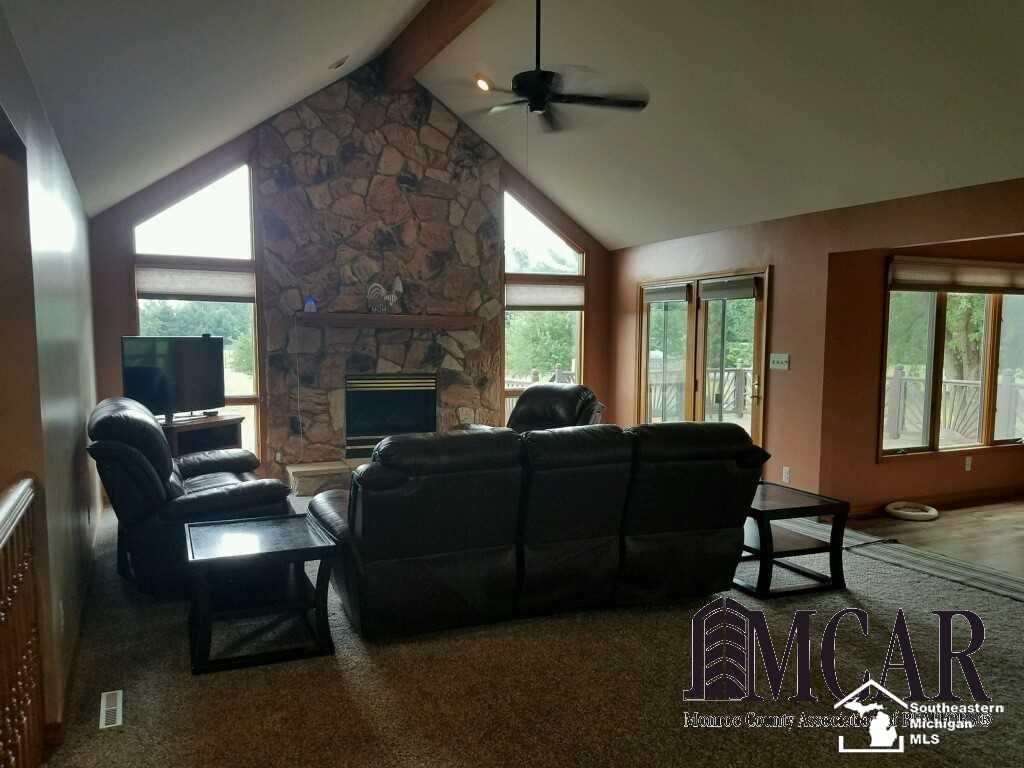 3200 Reinhardt Road Monroe, MI 48162 - Photo 24 of 39 21483440-23.JPG