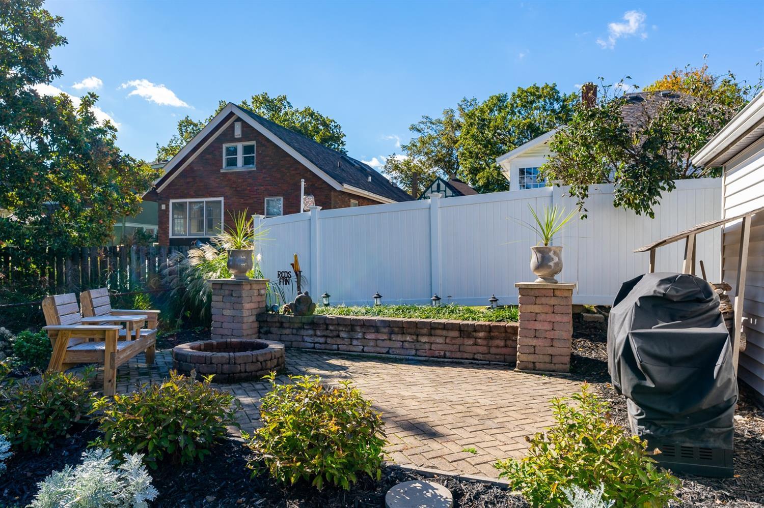 5747 Lester Road Cincinnati, OH 45213 - Photo 28 of 35