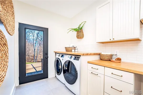 $650,000 | 5058 Squire Lane, Cedar Hill, MO 63016