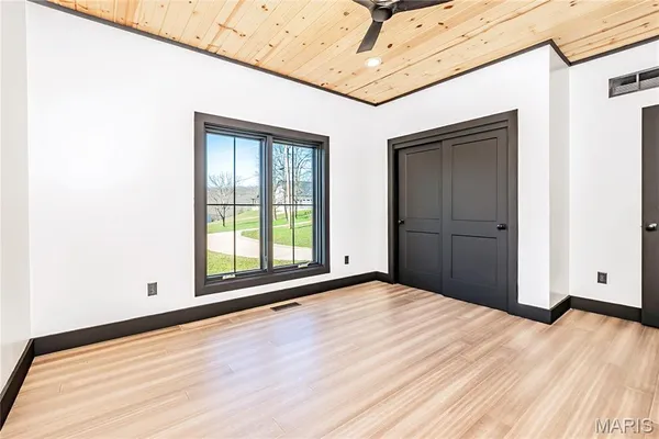 $650,000 | 5058 Squire Lane, Cedar Hill, MO 63016
