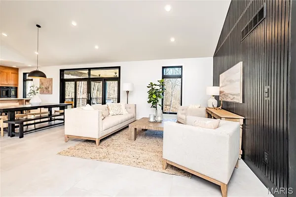 $650,000 | 5058 Squire Lane, Cedar Hill, MO 63016