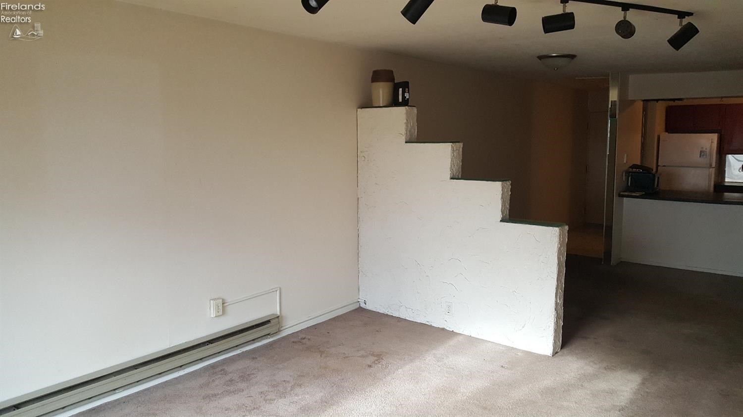 2115 Cleveland Road West, Unit 302B Huron, OH 44839 - Photo 5 of 6 Gallery Image 5