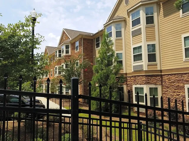 $719 | 4695 Redan Road, Stone Mountain, GA 30083