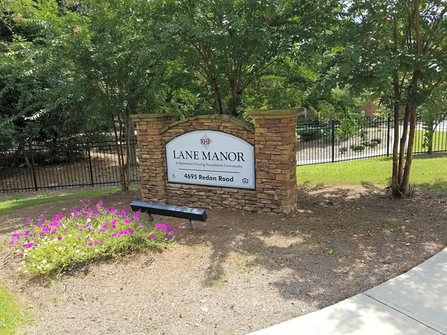 $719 | 4695 Redan Road, Stone Mountain, GA 30083