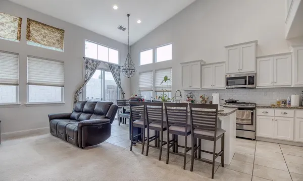 $669,900 | 3453 Bungalows Drive, Tracy, CA 95376