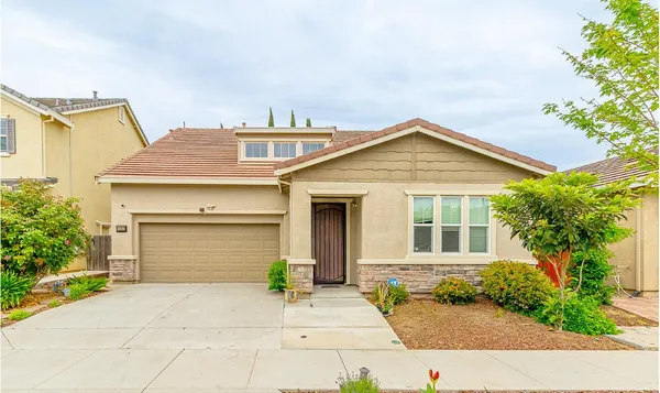 $669,900 | 3453 Bungalows Drive, Tracy, CA 95376