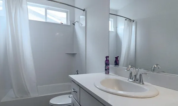 $669,900 | 3453 Bungalows Drive, Tracy, CA 95376