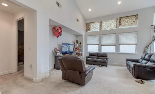 $669,900 | 3453 Bungalows Drive, Tracy, CA 95376