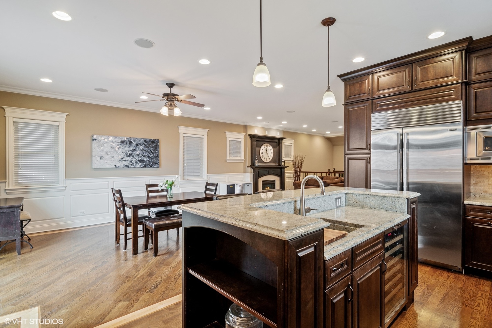 1232 West Melrose Street, Unit 1 Chicago, IL 60657 - Photo 19 of 36