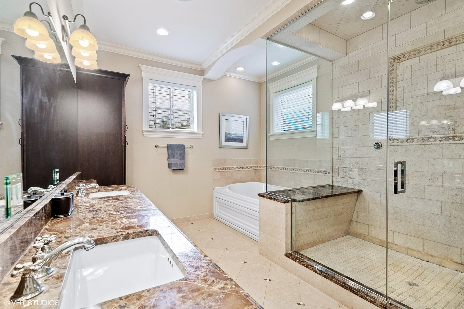 1232 West Melrose Street, Unit 1 Chicago, IL 60657 - Photo 23 of 36