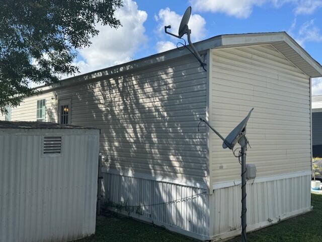 2990 Southwest 53rd Avenue Davie, FL 33314 - Photo 25 of 30 a backyard of a house