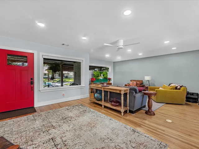 a view of a workspace with furniture