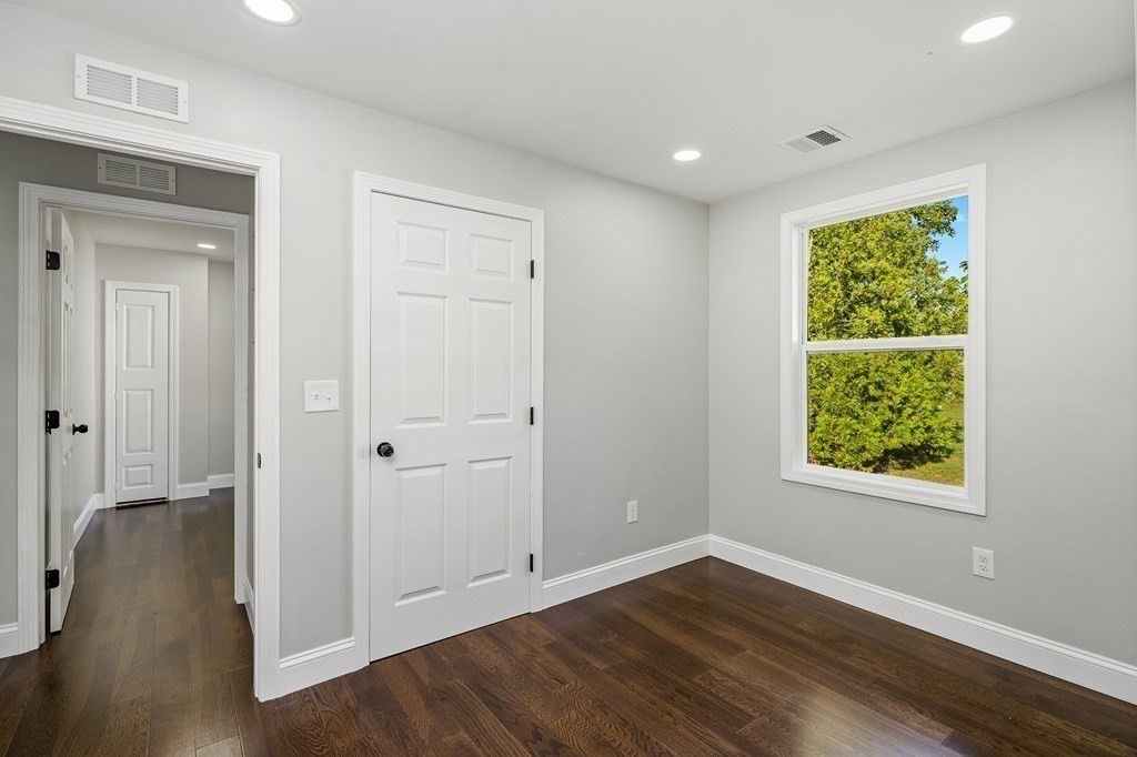 17 Steven Road Westborough, MA 01581 - Photo 32 of 40 Gallery Image 32