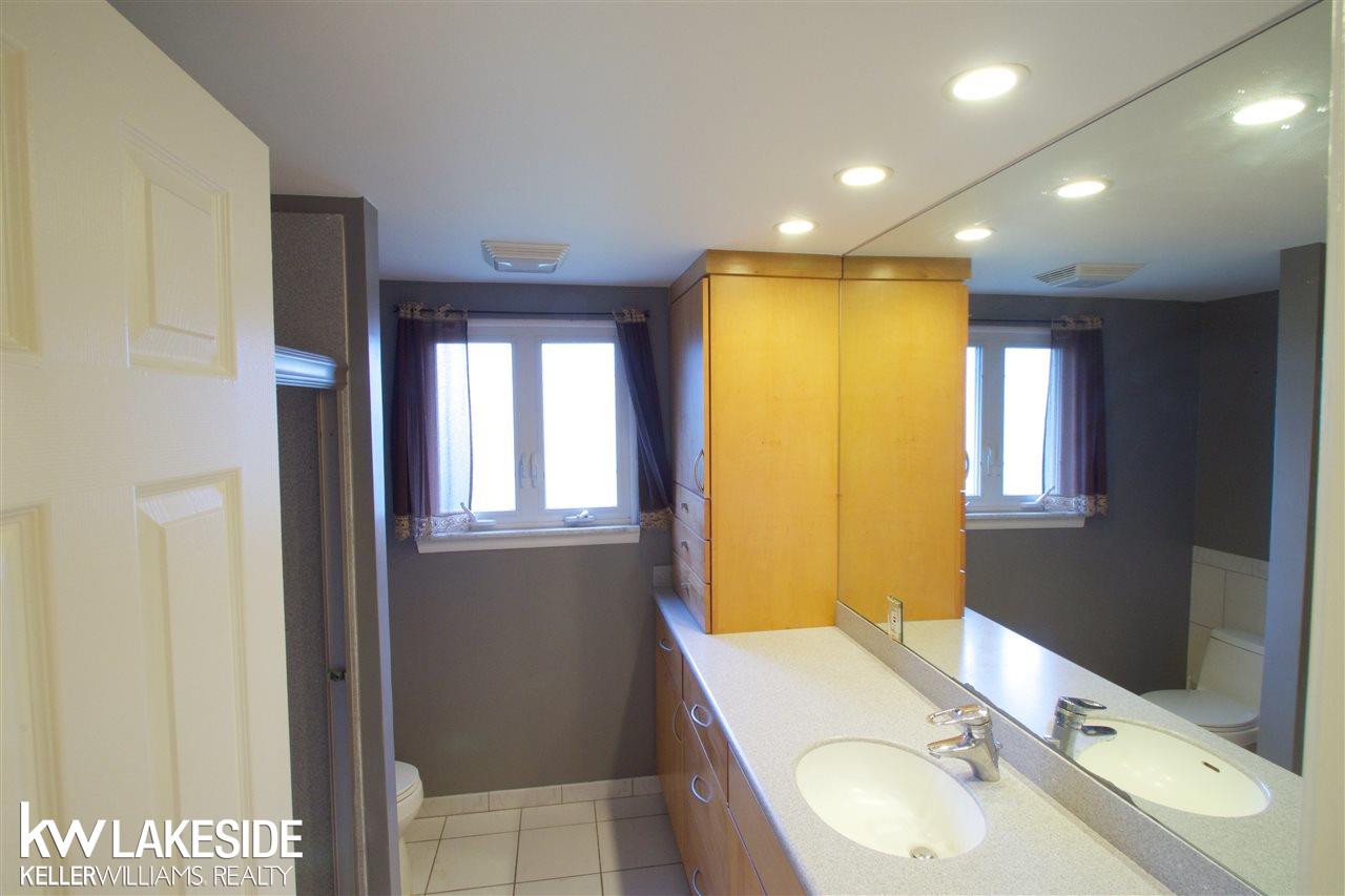 3904 Rolf Drive Warren, MI 48092 - Photo 18 of 44 Gallery Image 18