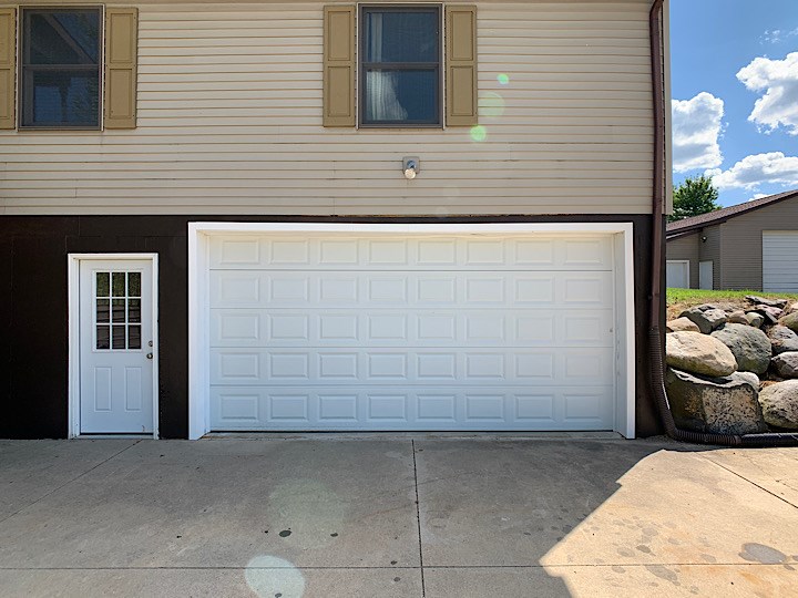2293 Krouse Road Owosso, MI 48867 - Photo 7 of 58 50020328-6.JPG