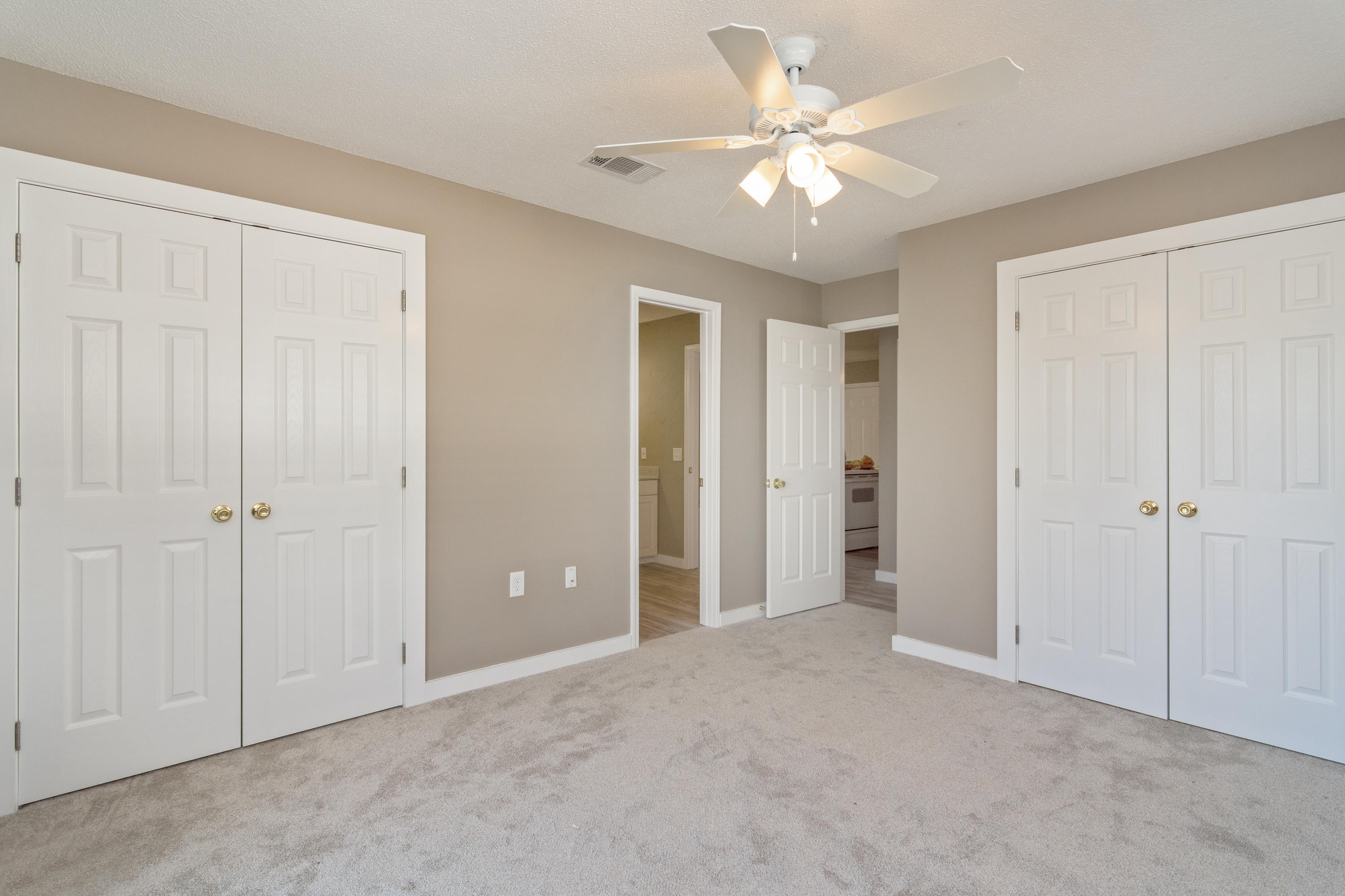 98 Josie Road Mary Esther, FL 32569 - Photo 16 of 32 Josie Rd Apartments-10