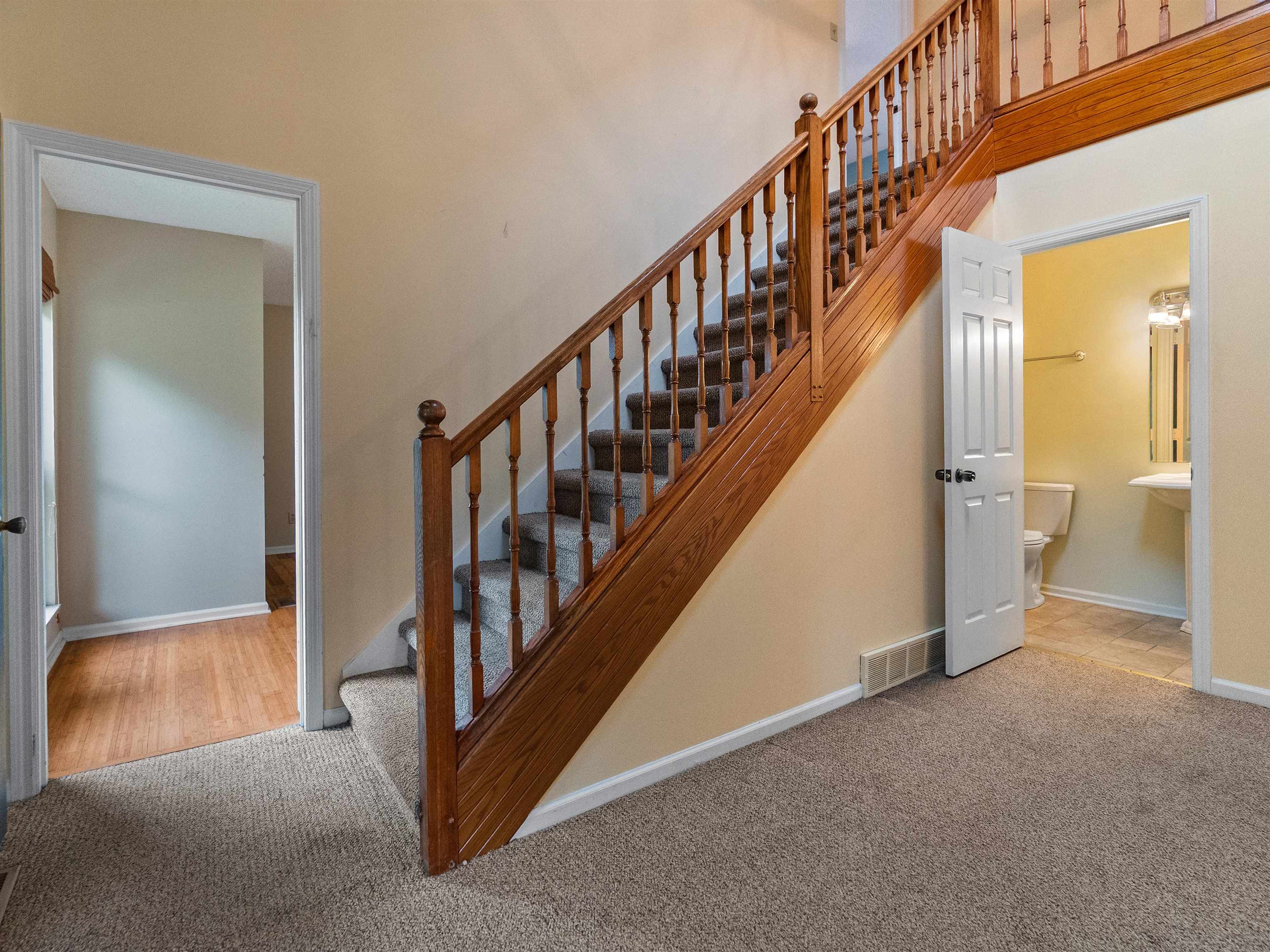 554 Hollow Road Ona, WV 25545 - Photo 5 of 31 Gallery Image 5