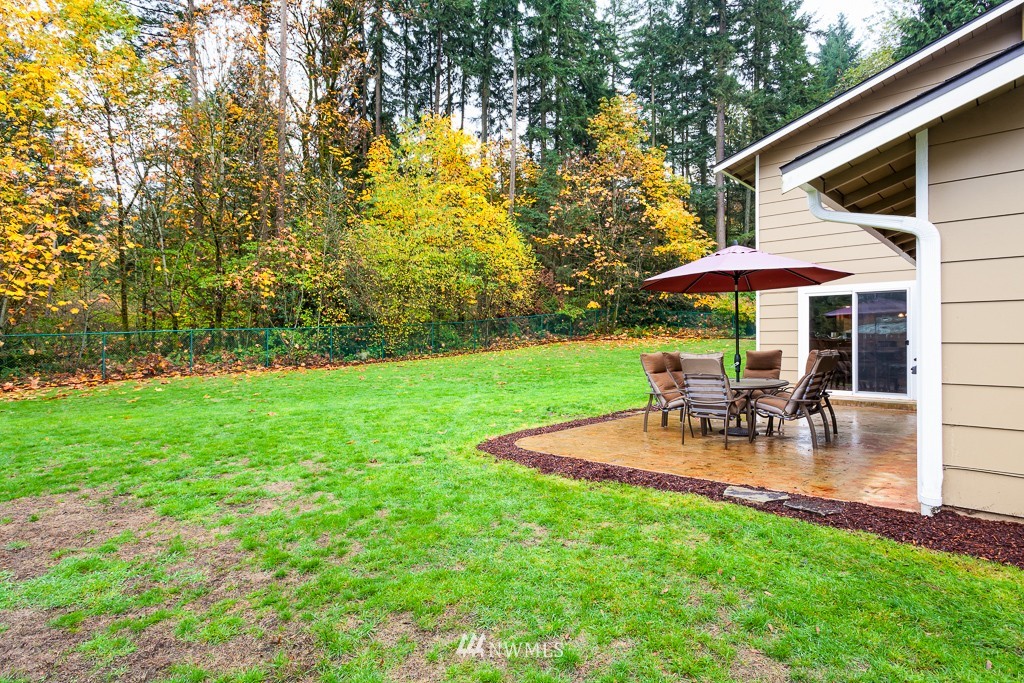 12734 Southeast 95th Place Renton, WA 98056 - Photo 15 of 16