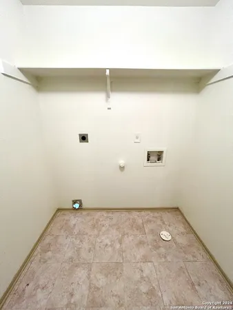 $1,785 | 4762 Aspen View, San Antonio, TX 78217