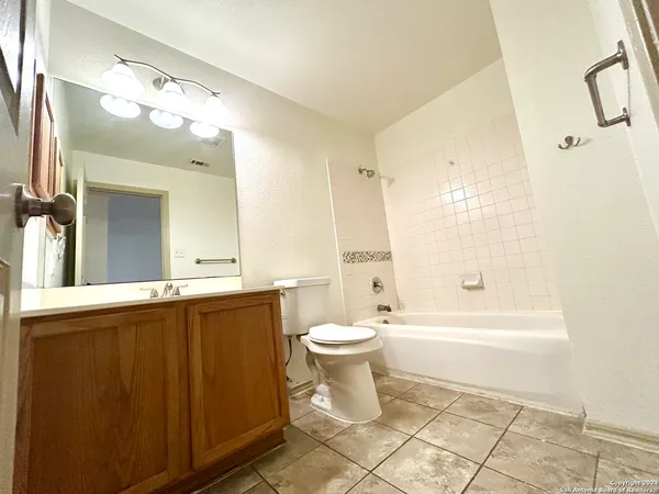 $1,785 | 4762 Aspen View, San Antonio, TX 78217