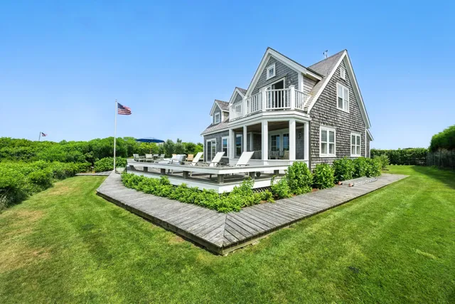 $6,950,000 | 1 Little Neck Way, Unit 1, Nantucket, MA 02554