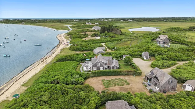 $6,950,000 | 1 Little Neck Way, Unit 1, Nantucket, MA 02554