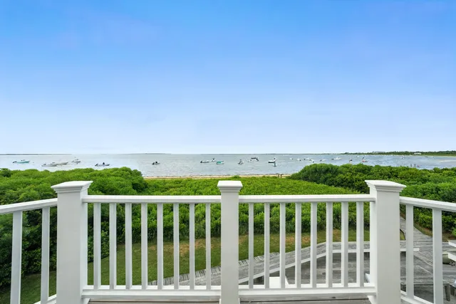 $6,950,000 | 1 Little Neck Way, Unit 1, Nantucket, MA 02554