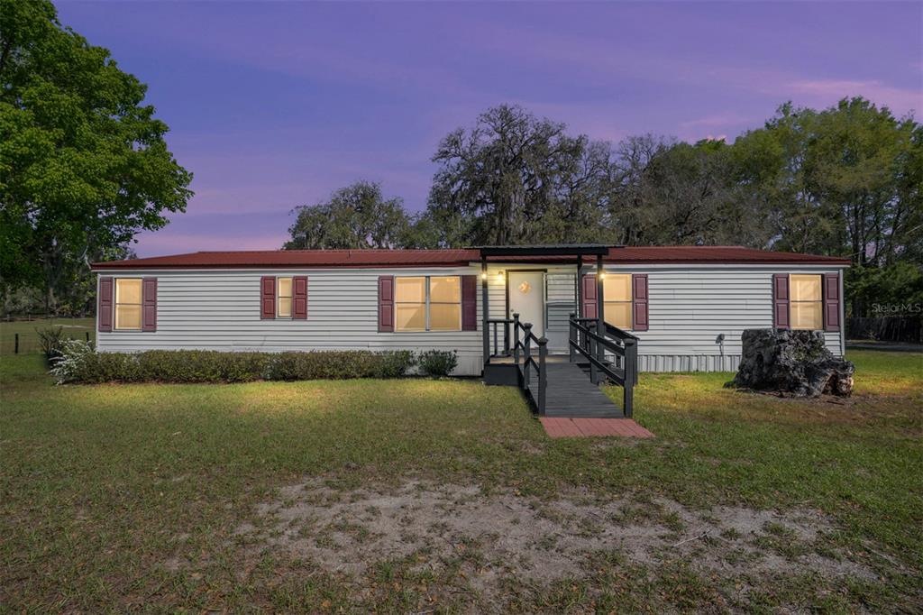 5600 Southeast 39th Street Trenton, FL 32693 - Photo 2 of 73