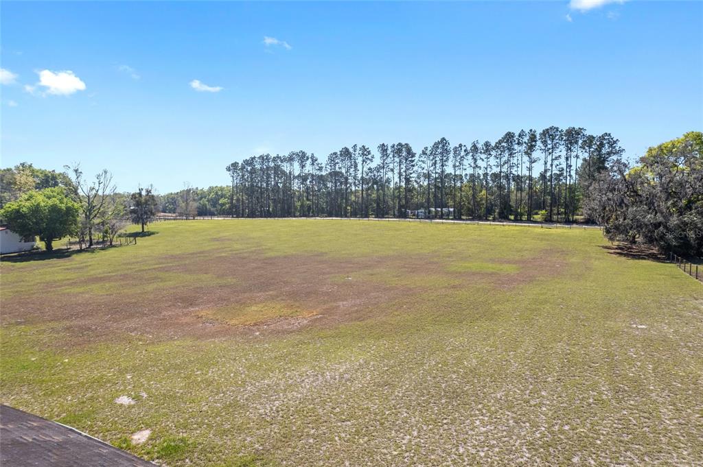 5600 Southeast 39th Street Trenton, FL 32693 - Photo 71 of 73 a view of an ocean beach and mountain view