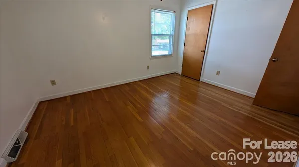 $2,100 | 534 Westside Terrace, Davidson, NC 28036