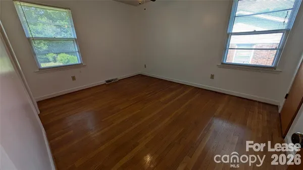 $2,100 | 534 Westside Terrace, Davidson, NC 28036