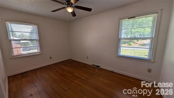 $2,100 | 534 Westside Terrace, Davidson, NC 28036