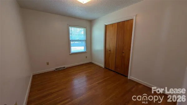 $2,100 | 534 Westside Terrace, Davidson, NC 28036