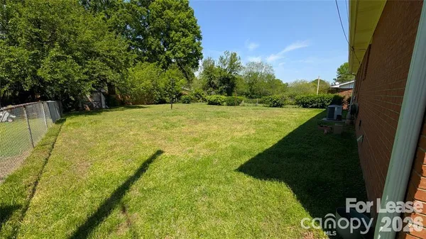$2,100 | 534 Westside Terrace, Davidson, NC 28036