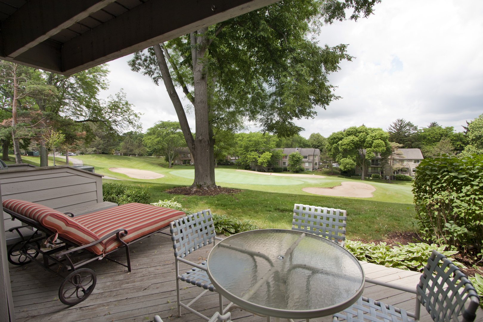 422 Vly Vw Road Lake Barrington, IL 60010 - Photo 26 of 34