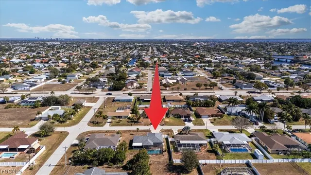 $245,000 | 2206 Southeast 8th Place, Cape Coral, FL 33990