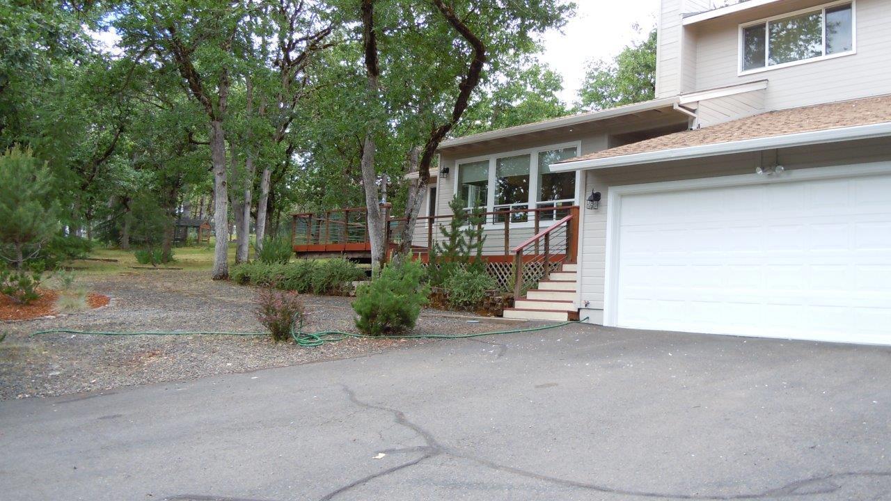 324 Rene Drive Shady Cove, OR 97539 - Photo 20 of 26 324RENE (19)