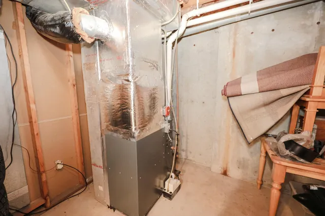 $369,000 | 267 Winding Pond Road, Londonderry, NH 03053