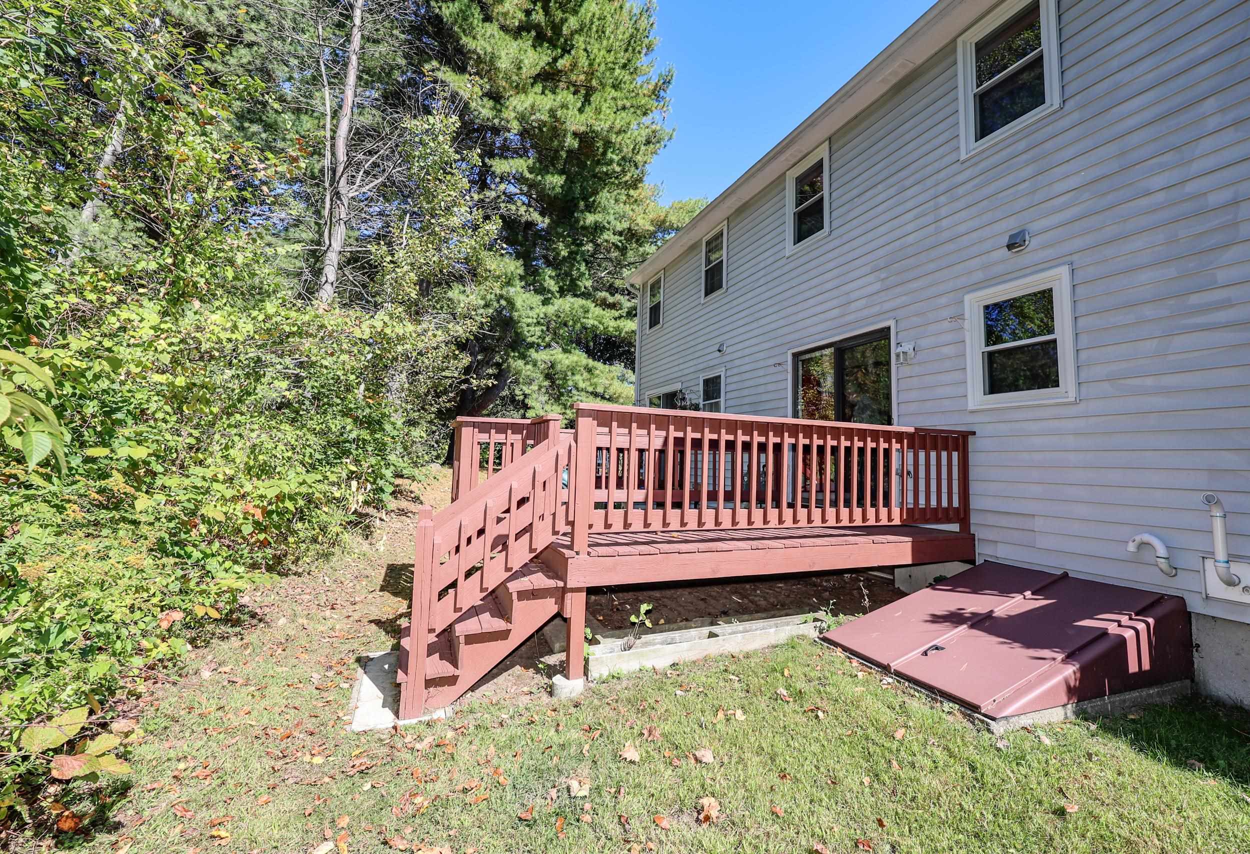 267 Winding Pond Road Londonderry, NH 03053 - Photo 8 of 8 Gallery Image 8